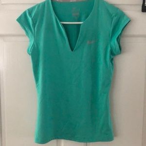 Nike Tennis Shirt